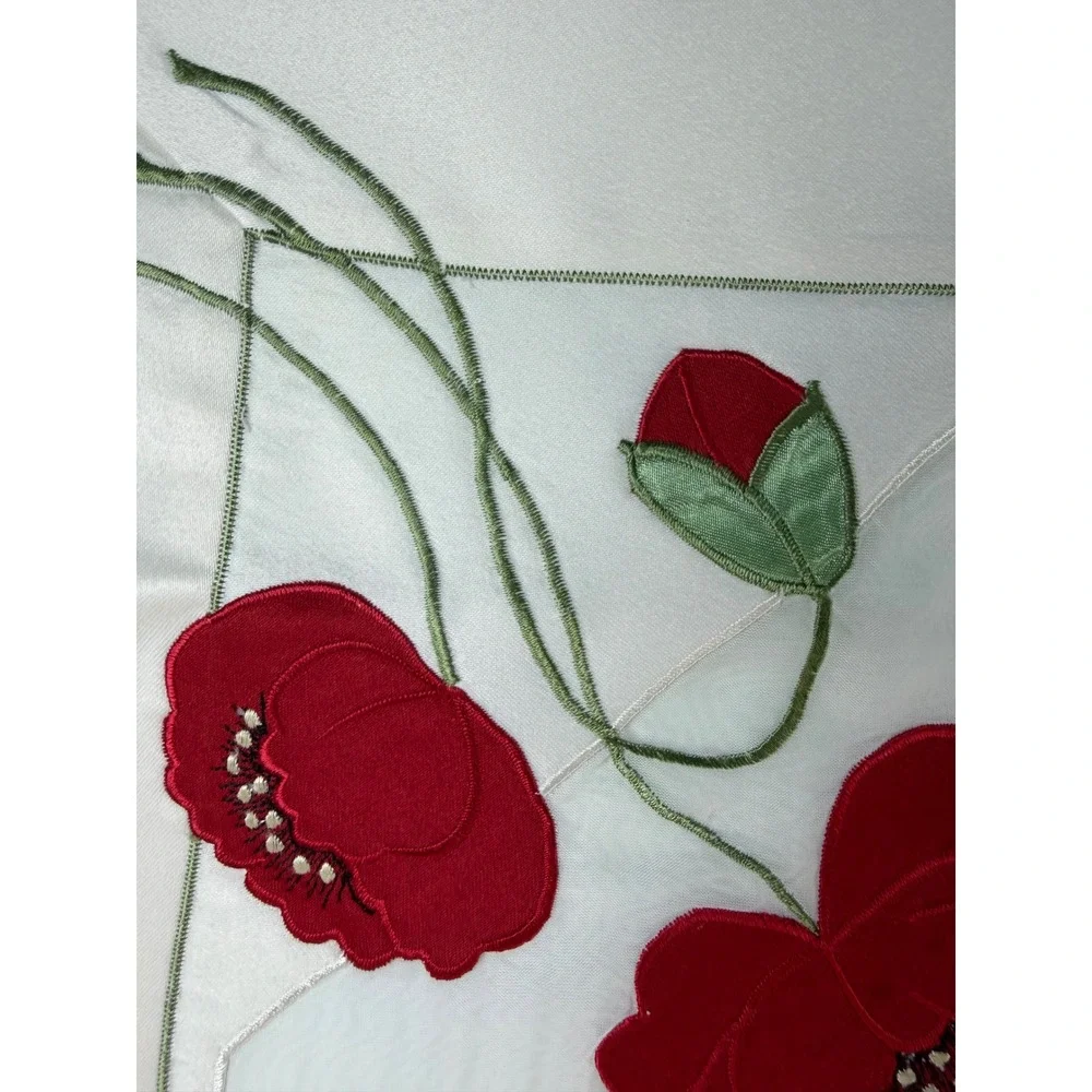 Vintage Red Poppy Floral Applique Square Tablecloth Cream Satin 32x32